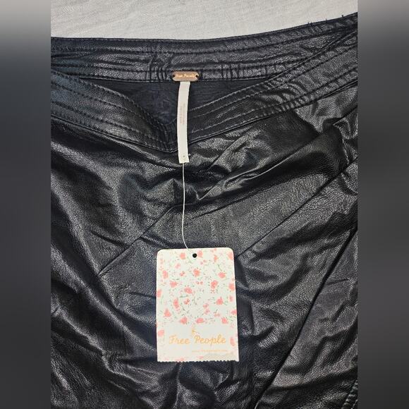 Free people black fake out faux wrap skirt mini skirt size 0 street wear 80s 90s - Picture 3 of 4